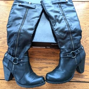 Relativity tall boot